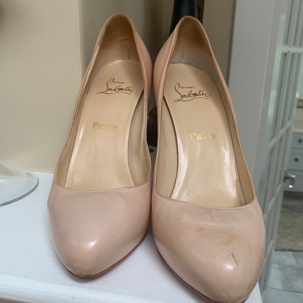 Christian Louboutin Nude Pumps - Picture 7 of 10